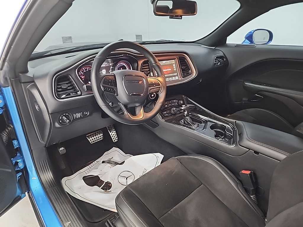 DODGE Challenger - Vista 7