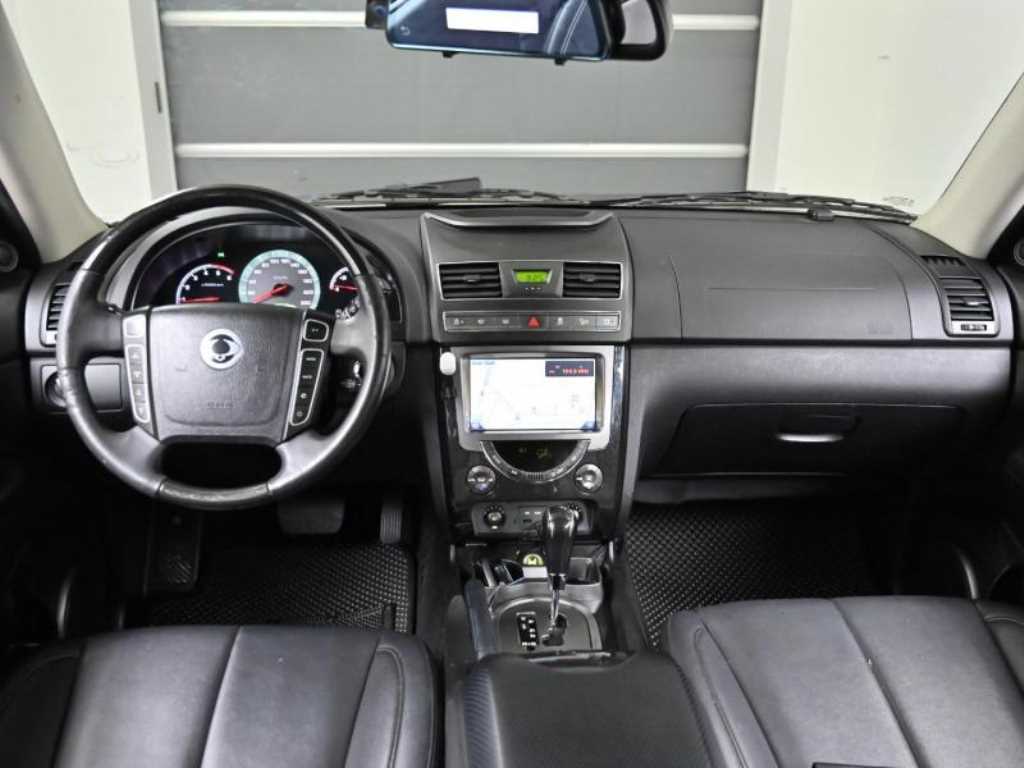 Ssangyong Rexton - Vista 7