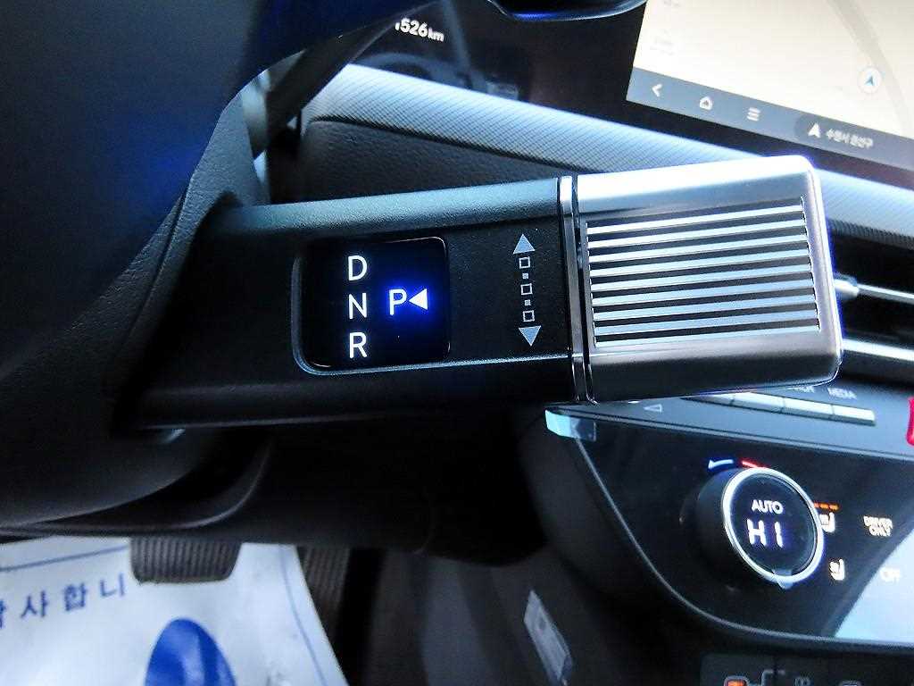 HYUNDAI Sonata - Vista 10