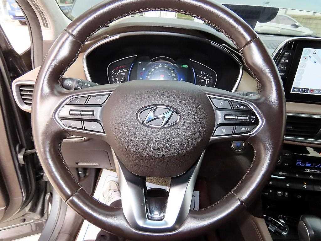 HYUNDAI Santa Fe - Vista 8