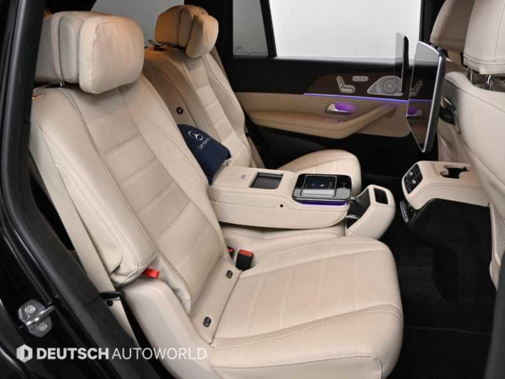 Mercedes Benz GLS Class - Vista 12