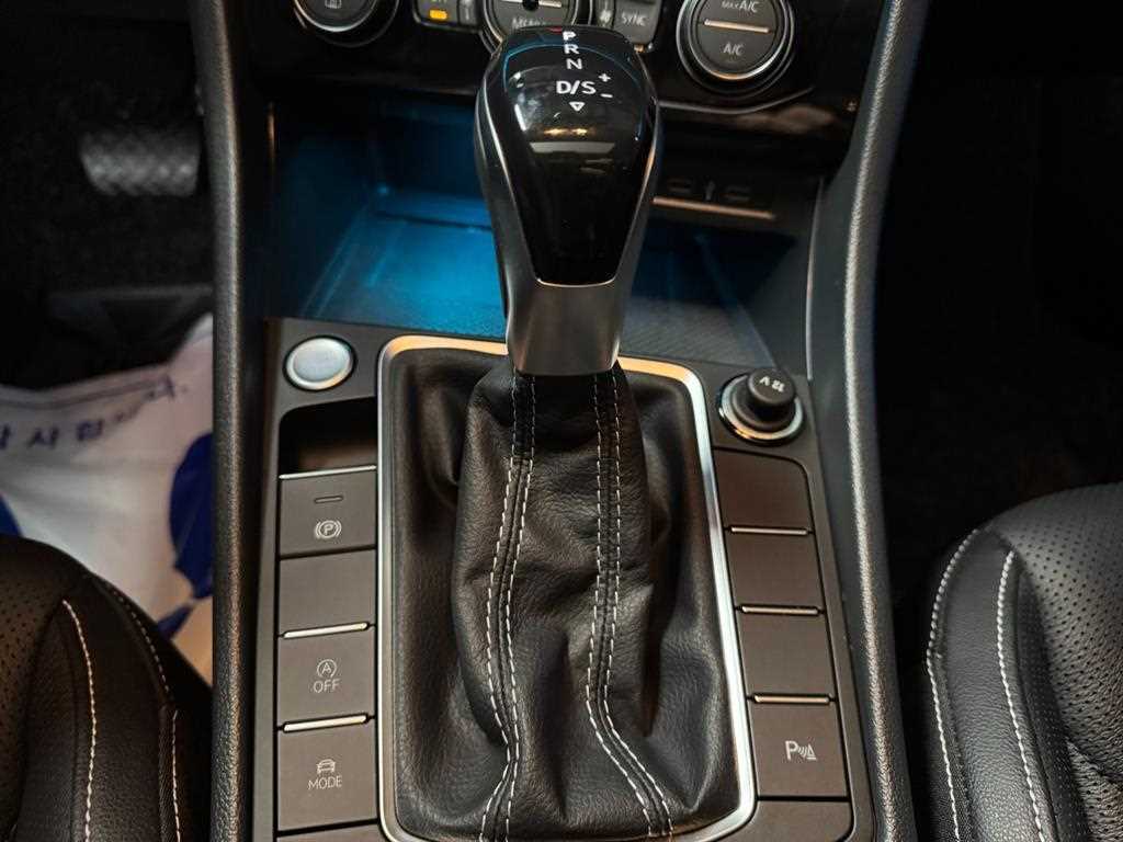 Volkswagen Jetta 2023 Blanco - Importación desde Corea - HF Imports Iquique - Foto 13