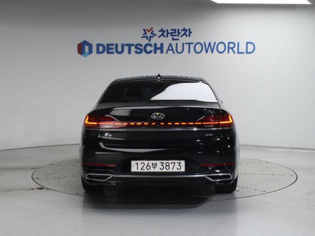 KIA K7 - Vista 4