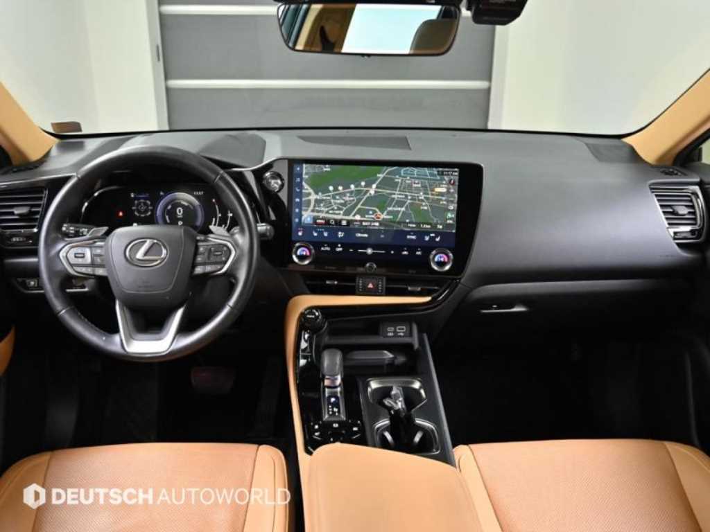 Lexus NX - Vista 7