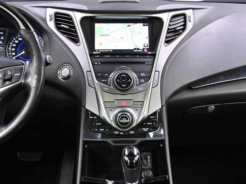 HYUNDAI Grandeur 2012 Blanco - Importación desde Corea - HF Imports Iquique - Foto 14