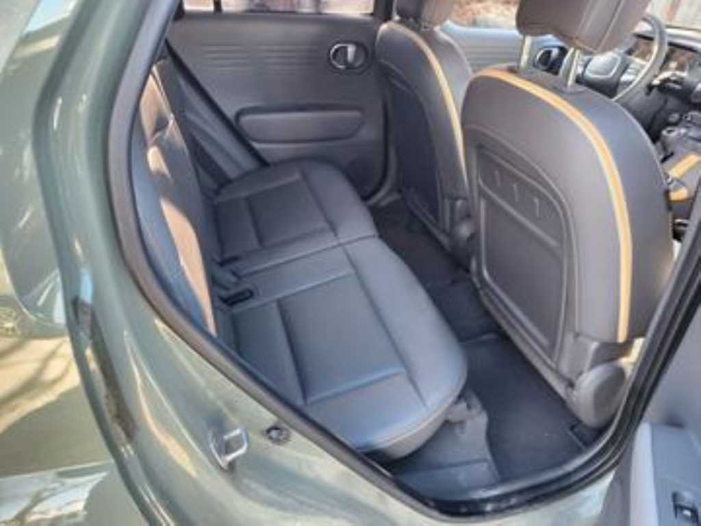 HYUNDAI Casper - Vista 4