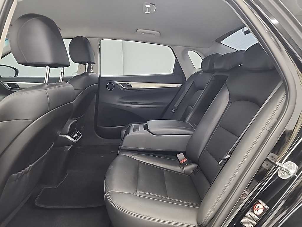 HYUNDAI Grandeur - Vista 12