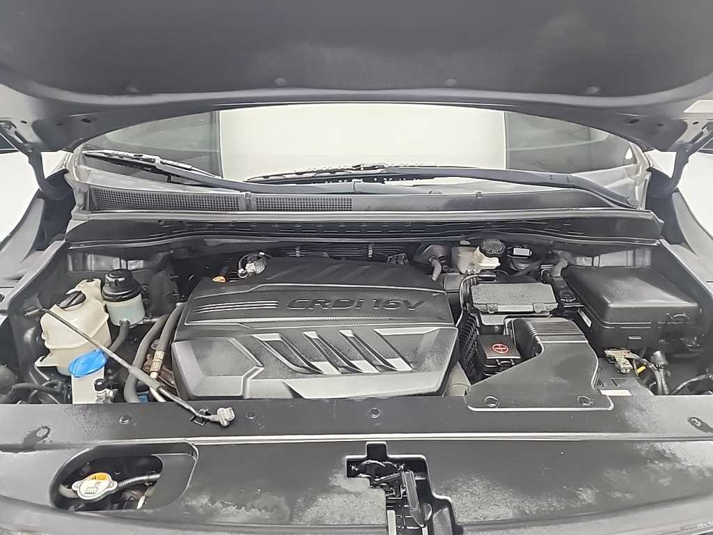 KIA Carnival - Vista 5