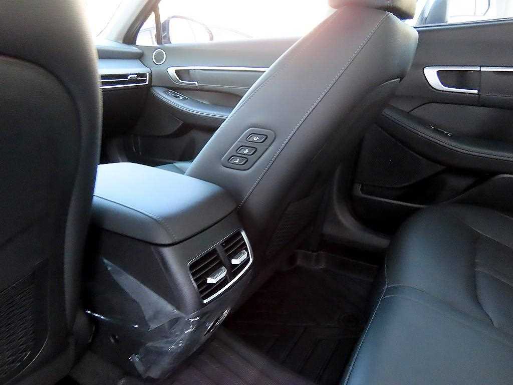 HYUNDAI Sonata 2025 Negro - Importación desde Corea - HF Imports Iquique - Foto 17