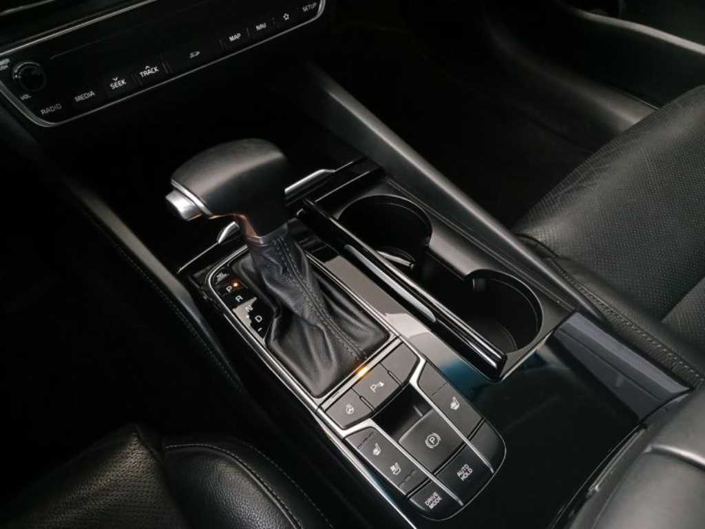 KIA K7 2017 Negro - Importación desde Corea - HF Imports Iquique - Foto 15