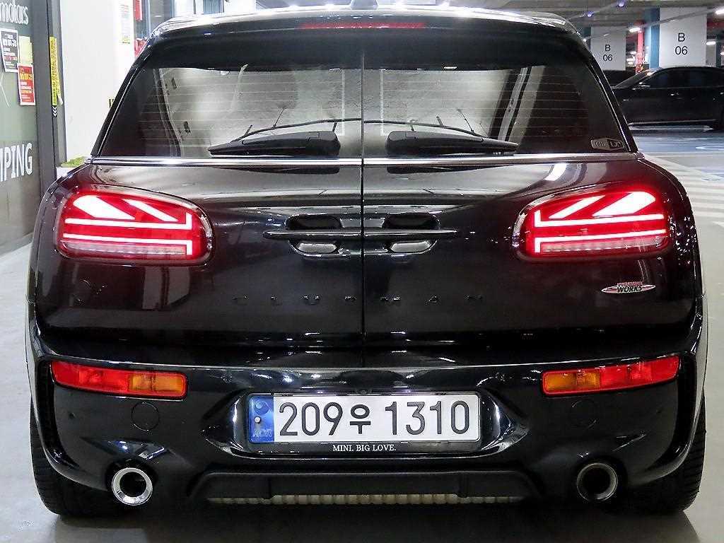 Mini Clubman - Vista 5