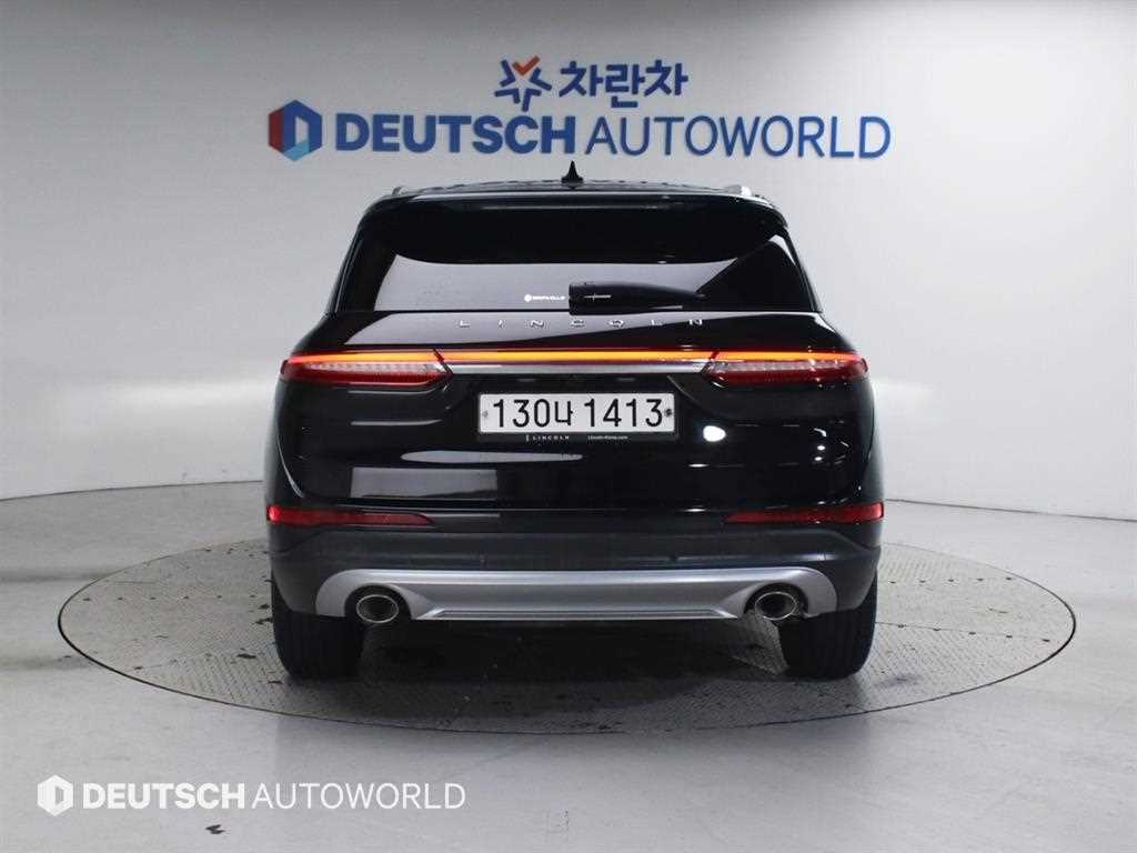 Lincoln Corsair - Vista 4