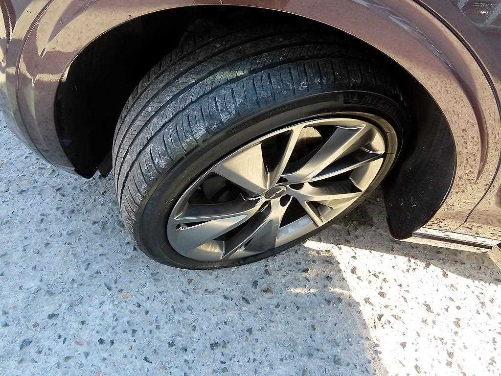 Genesis GV70 2021 Rojo - Importación desde Corea - HF Imports Iquique - Foto 20