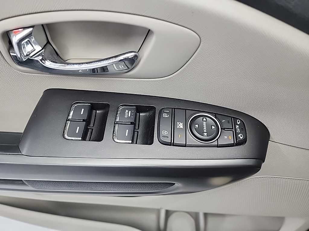 KIA Carnival 2019 Negro - Importación desde Corea - HF Imports Iquique - Foto 16