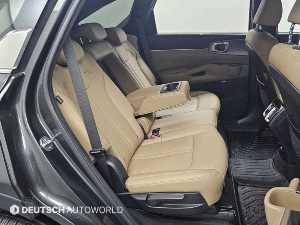 KIA Sorento - Vista 12