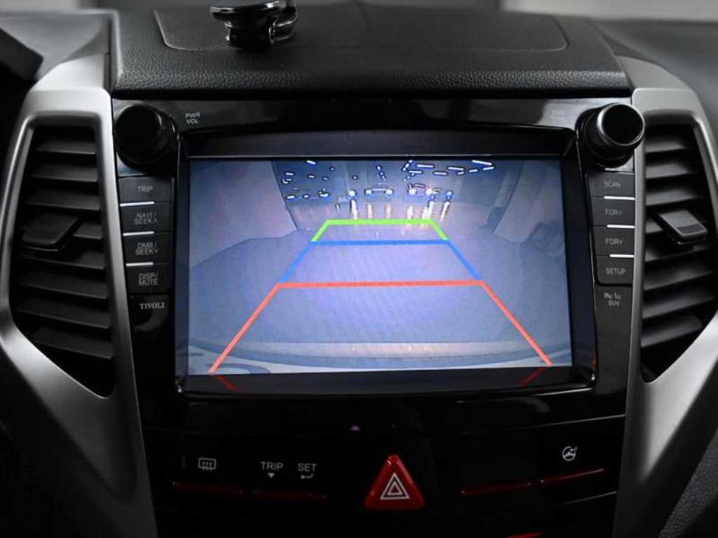 Ssangyong Tivoli - Vista 6