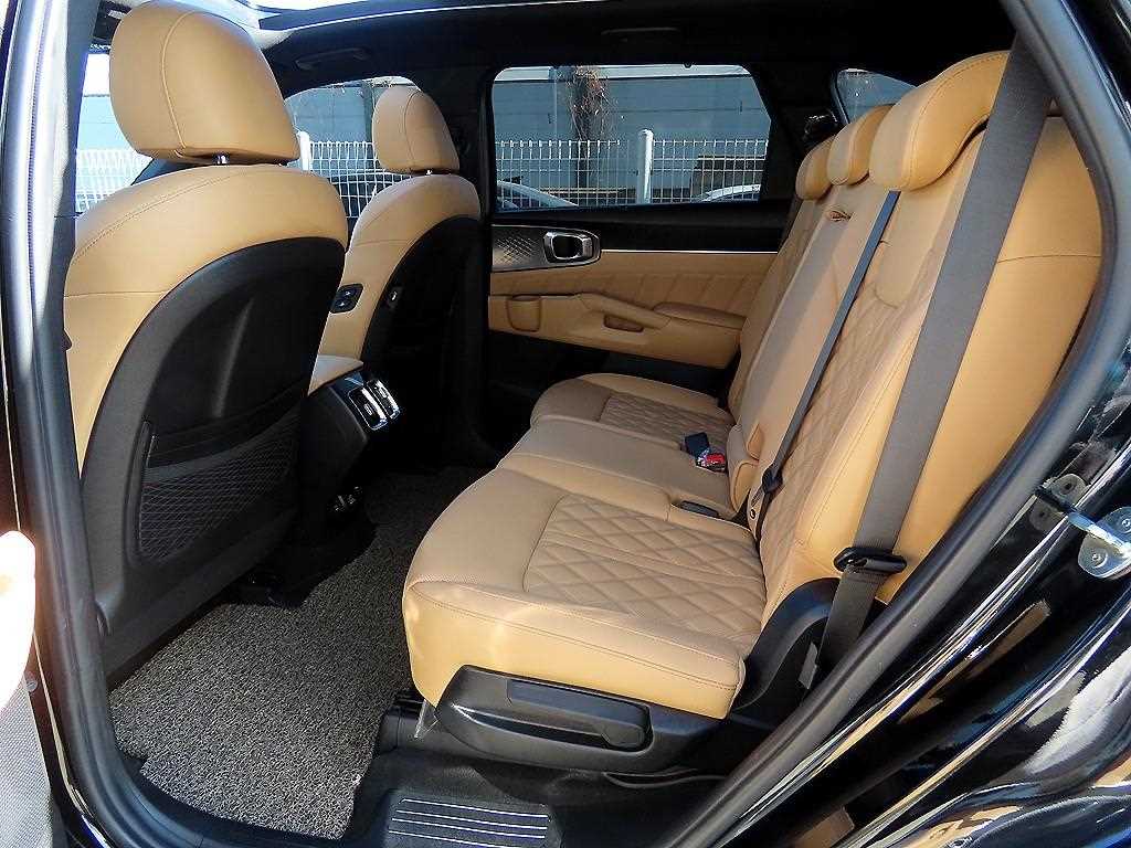 KIA Sorento - Vista 6