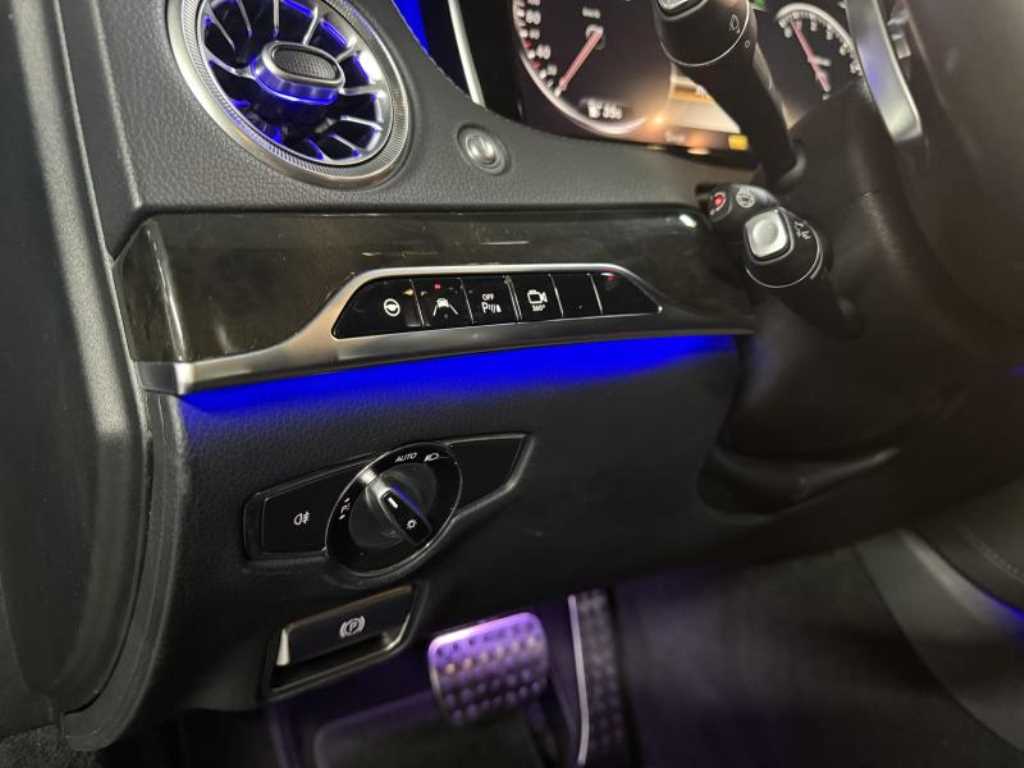 Mercedes Benz S Class - Vista 12