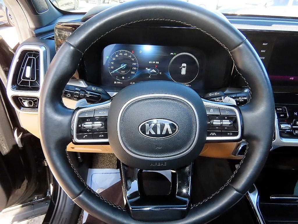KIA Sorento - Vista 8