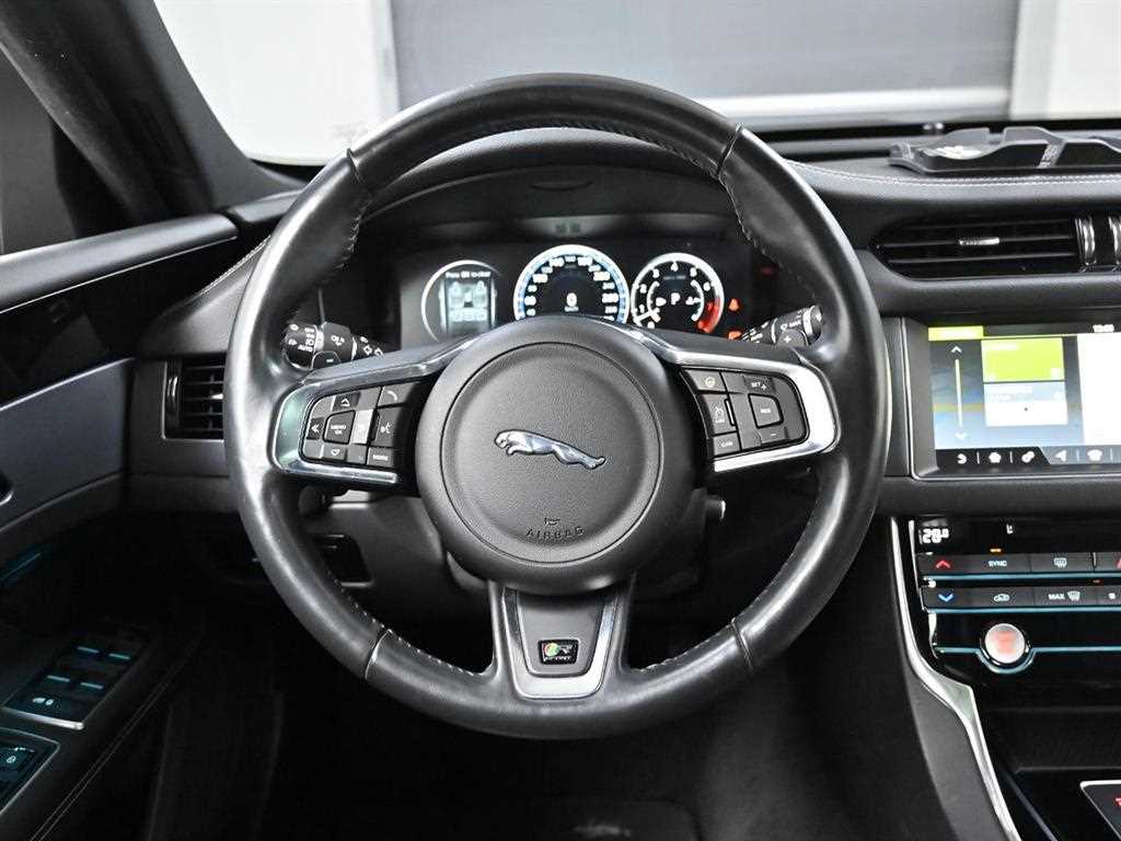 Jaguar XF 2017 Gris - Importación desde Corea - HF Imports Iquique - Foto 13