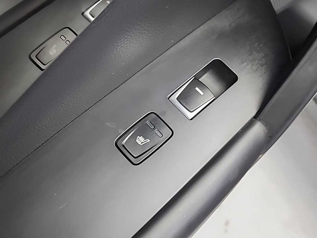 HYUNDAI Grandeur 2015 Negro - Importación desde Corea - HF Imports Iquique - Foto 13