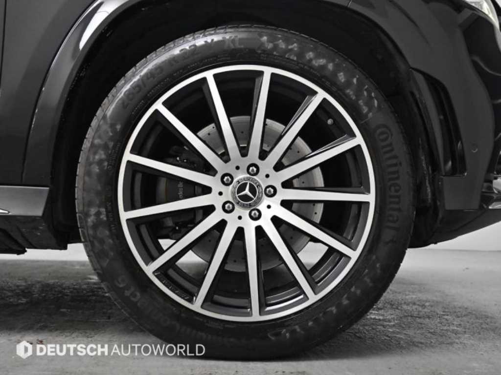 Mercedes Benz GLS Class - Vista 5