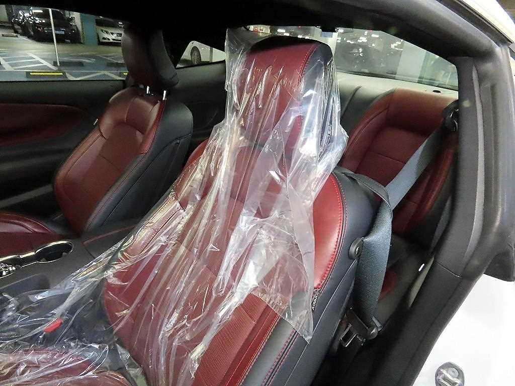 Ford Mustang - Vista 7