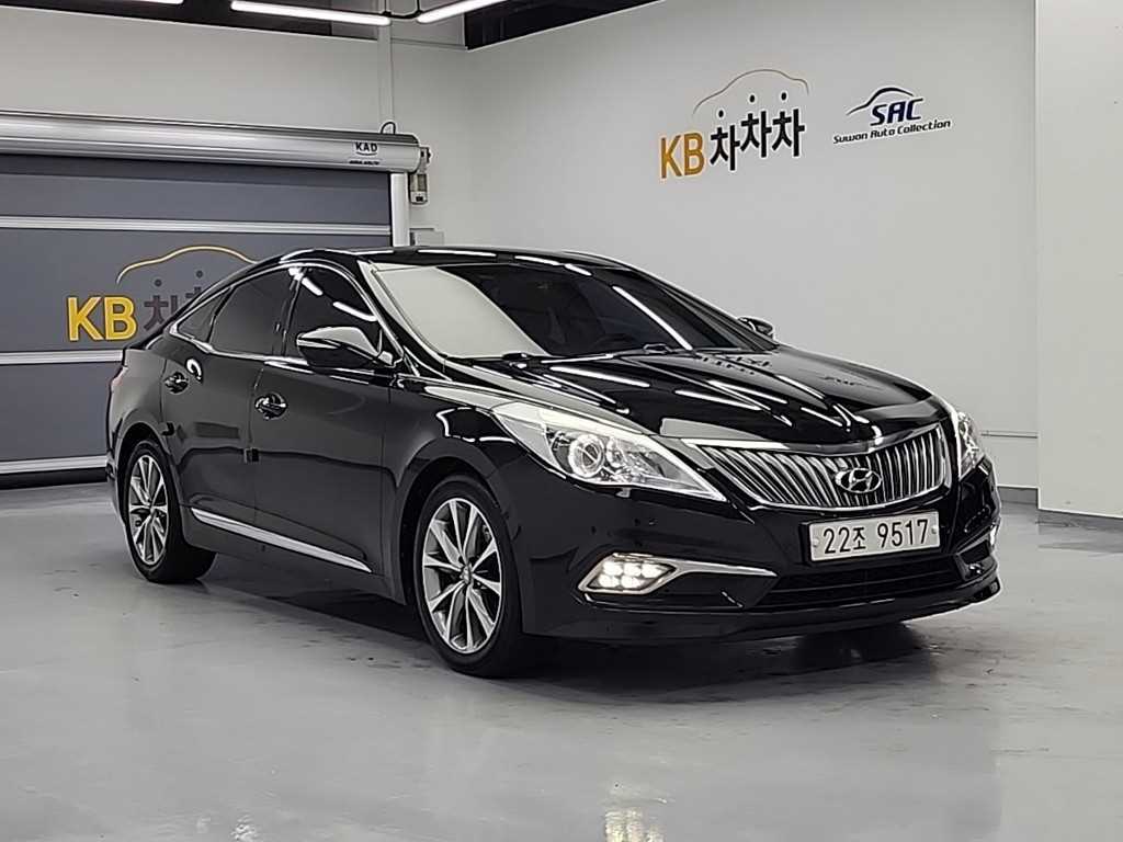 HYUNDAI Grandeur - Vista 4
