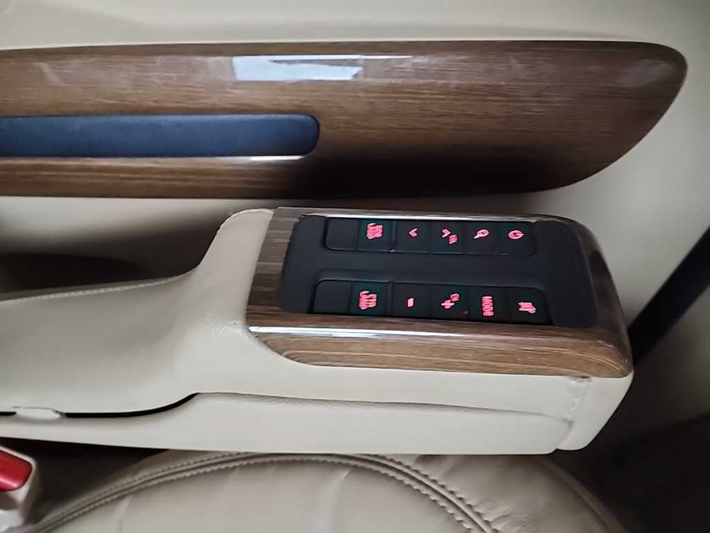 KIA Carnival 2017 Blanco - Importación desde Corea - HF Imports Iquique - Foto 13