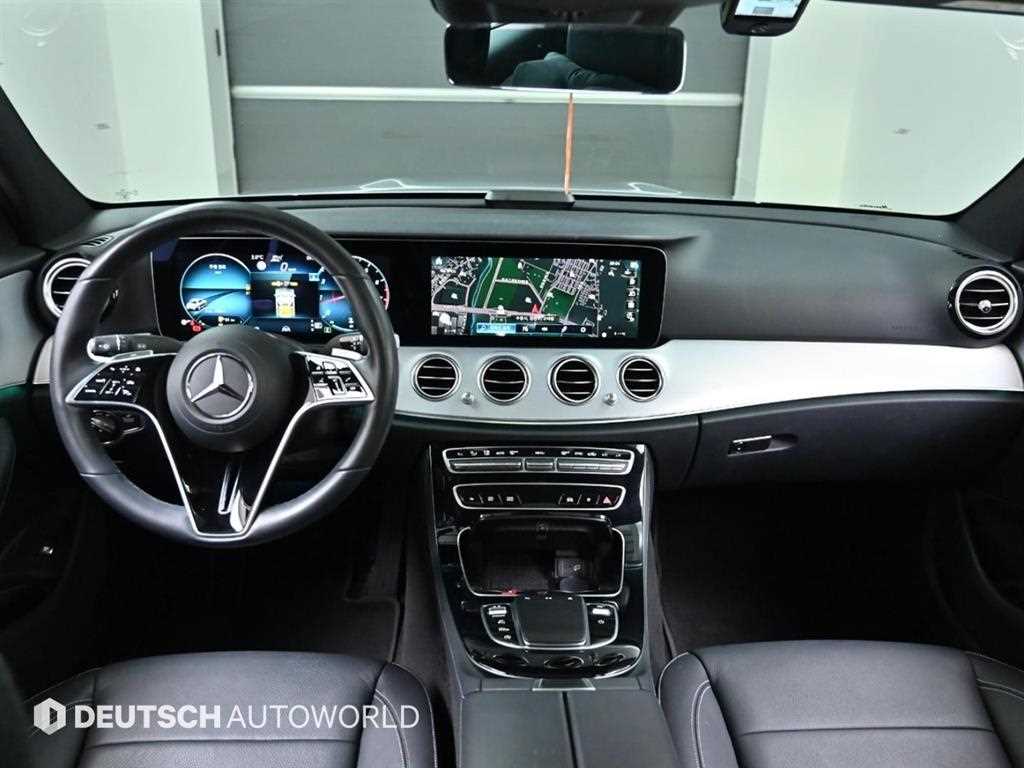 Mercedes Benz E class - Vista 7