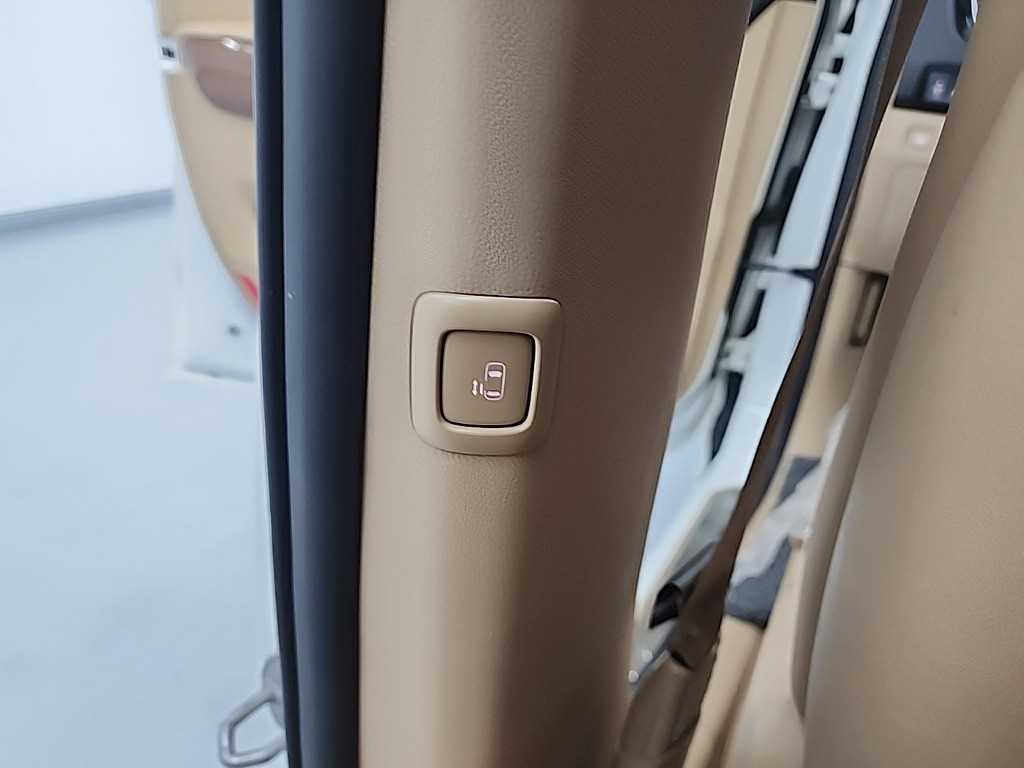 KIA Carnival 2017 Blanco - Importación desde Corea - HF Imports Iquique - Foto 17