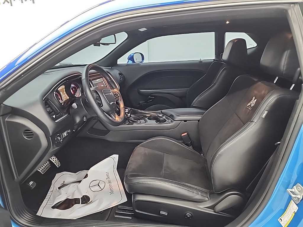 DODGE Challenger - Vista 11