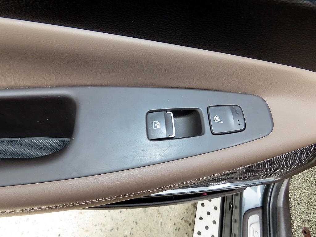 HYUNDAI Santa Fe 2019 Gris - Importación desde Corea - HF Imports Iquique - Foto 16