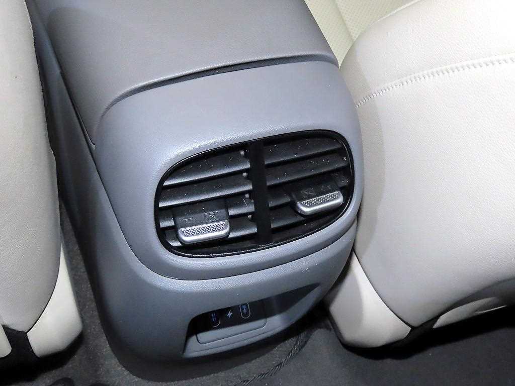 HYUNDAI Avante 2024 Blanco - Importación desde Corea - HF Imports Iquique - Foto 13