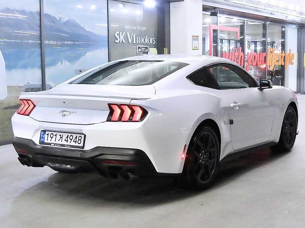 Ford Mustang - Vista 4