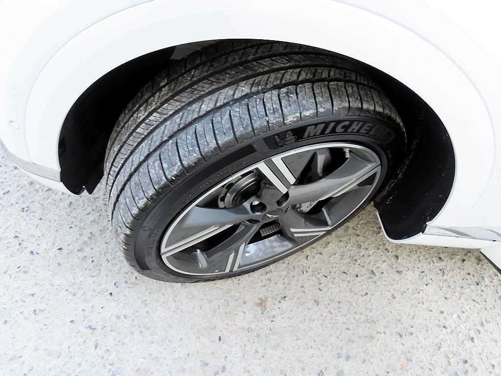 Genesis GV80 2025 Blanco - Importación desde Corea - HF Imports Iquique - Foto 20