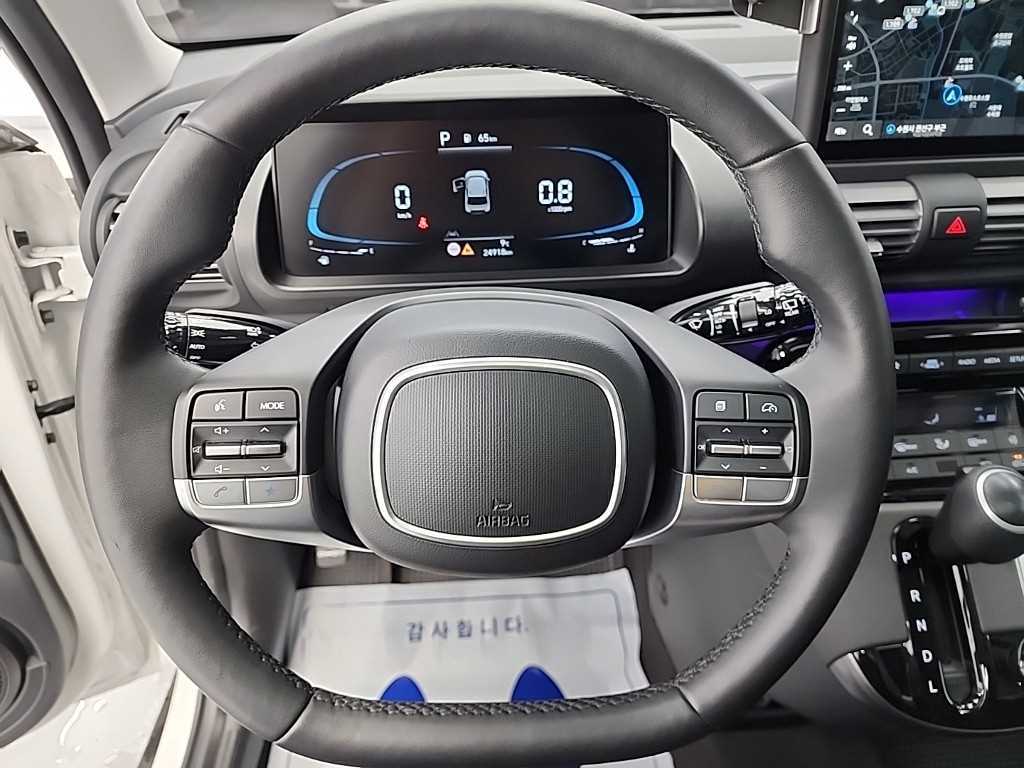 HYUNDAI Casper - Vista 9