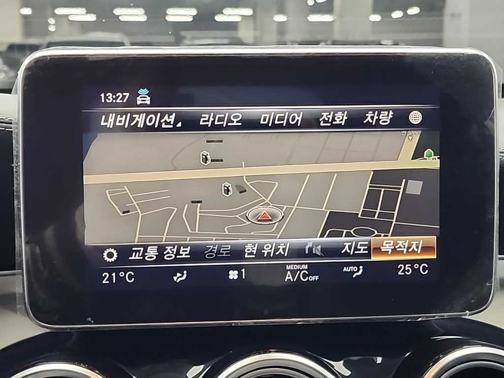 Mercedes Benz GLC Class 2019 Blanco - Importación desde Corea - HF Imports Iquique - Foto 16