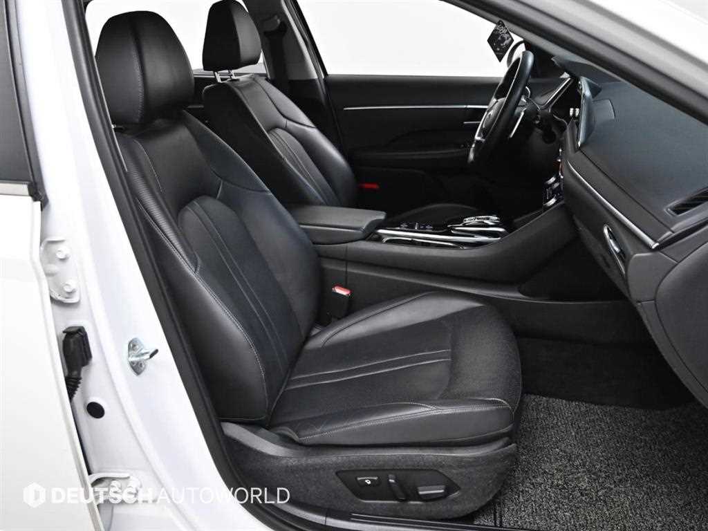 HYUNDAI Sonata - Vista 10