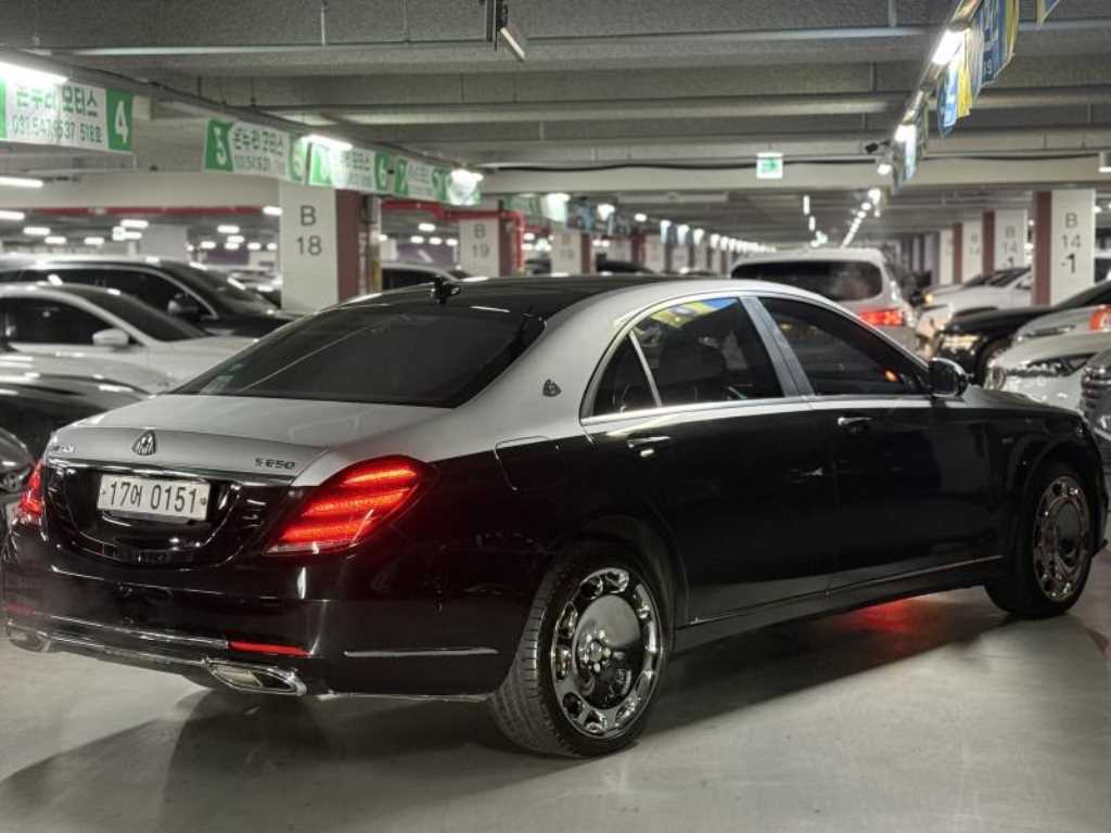 Mercedes Benz S Class - Vista 4