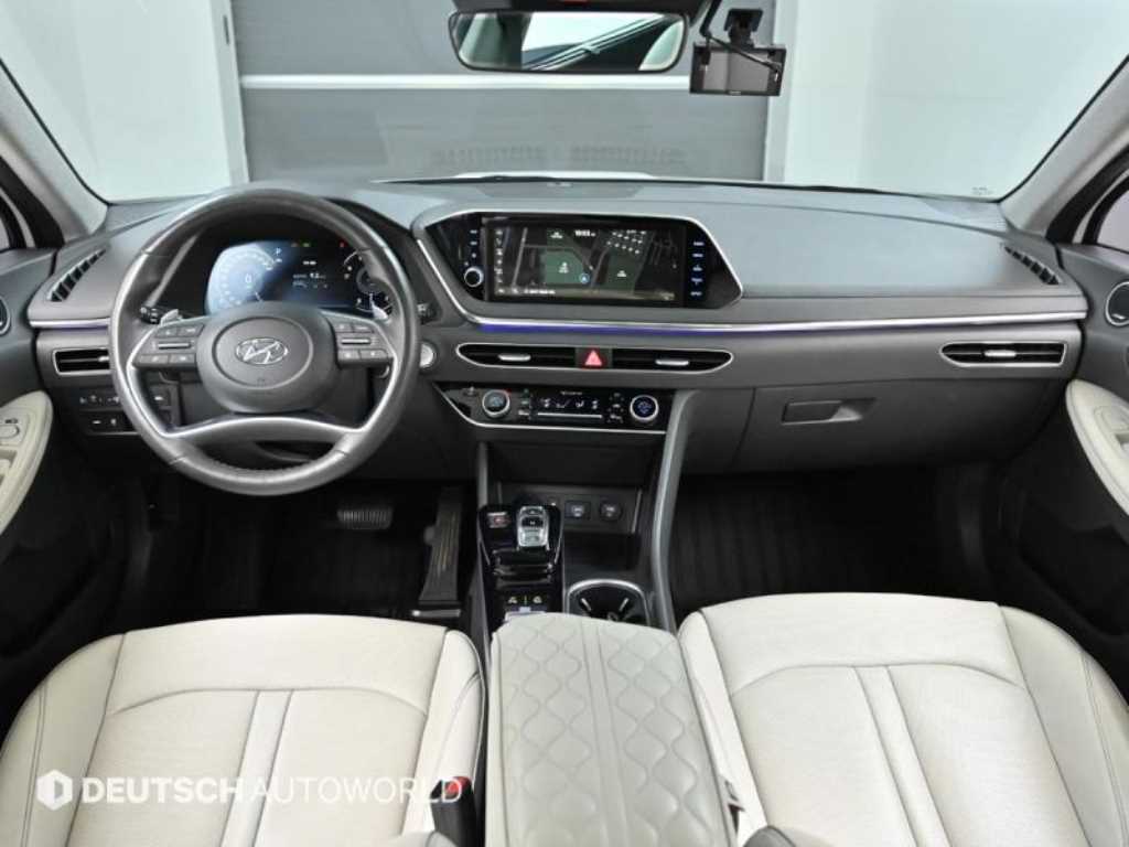 HYUNDAI Sonata - Vista 6