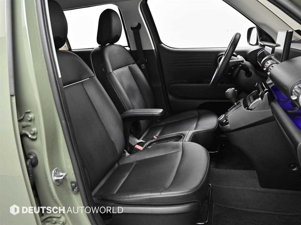 HYUNDAI Casper - Vista 10