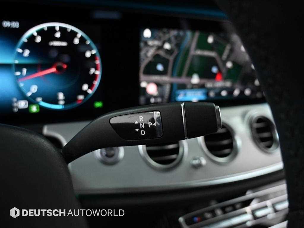 Mercedes Benz E class - Vista 9