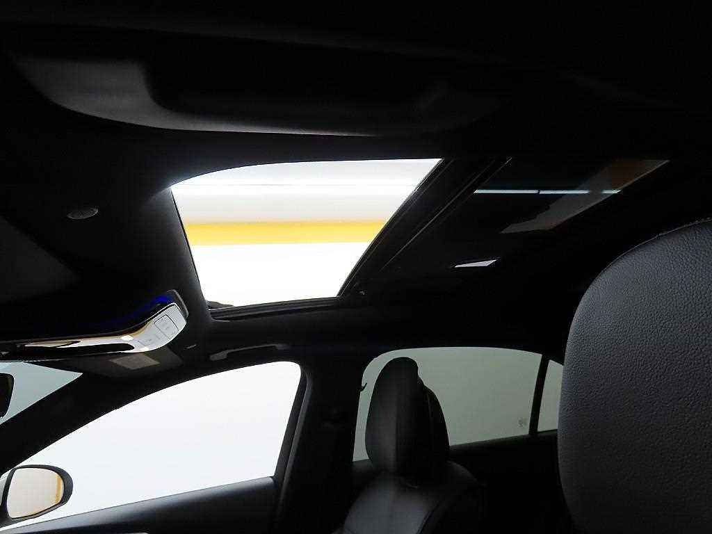 Mercedes Benz C Class 2022 Blanco - Importación desde Corea - HF Imports Iquique - Foto 17