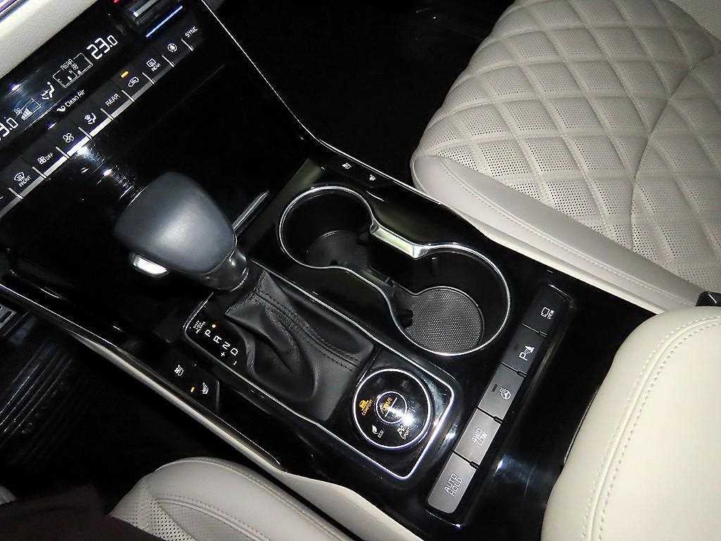 KIA Mohave - Vista 11