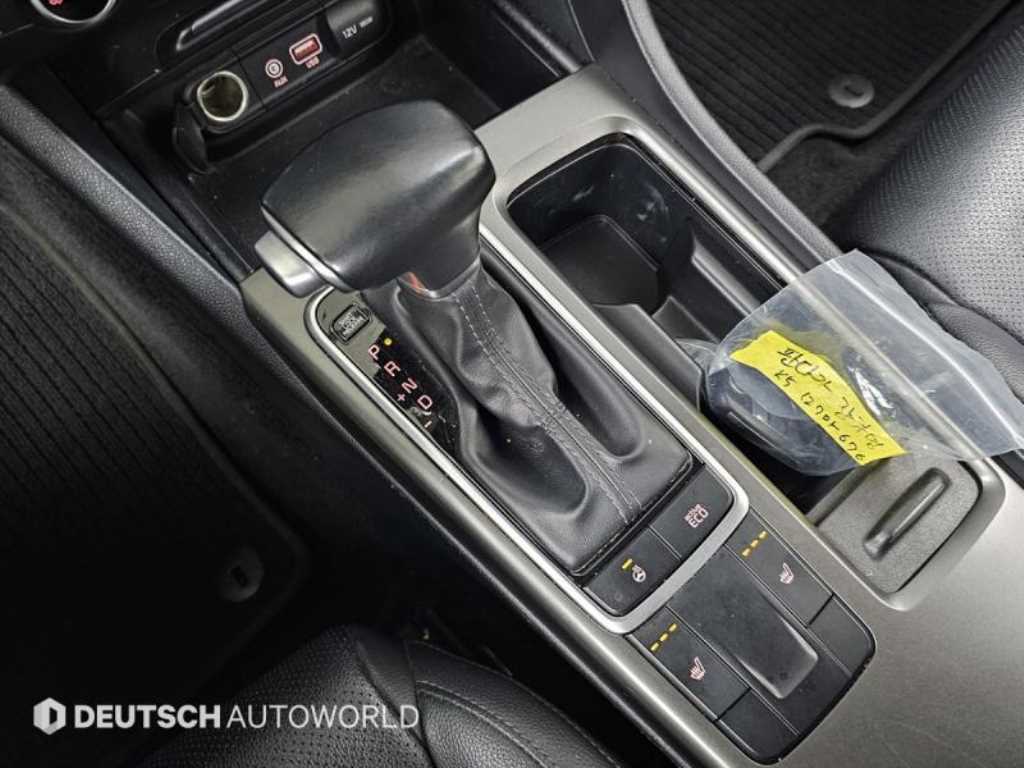 KIA K5 2019 Blanco - Importación desde Corea - HF Imports Iquique - Foto 13