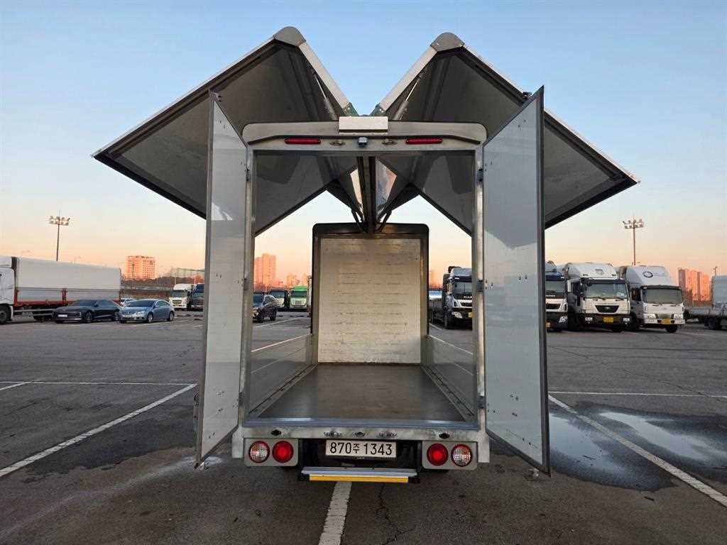 Small Truck Top_Wingbody - Vista 5