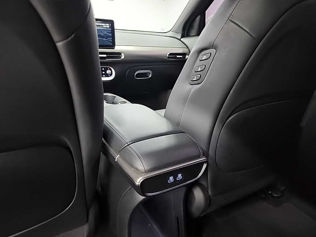 Genesis GV60 2022 Blanco - Importación desde Corea - HF Imports Iquique - Foto 13