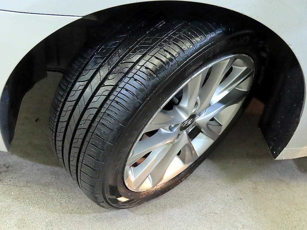 HYUNDAI i40 2015 Plateado - Importación desde Corea - HF Imports Iquique - Foto 17