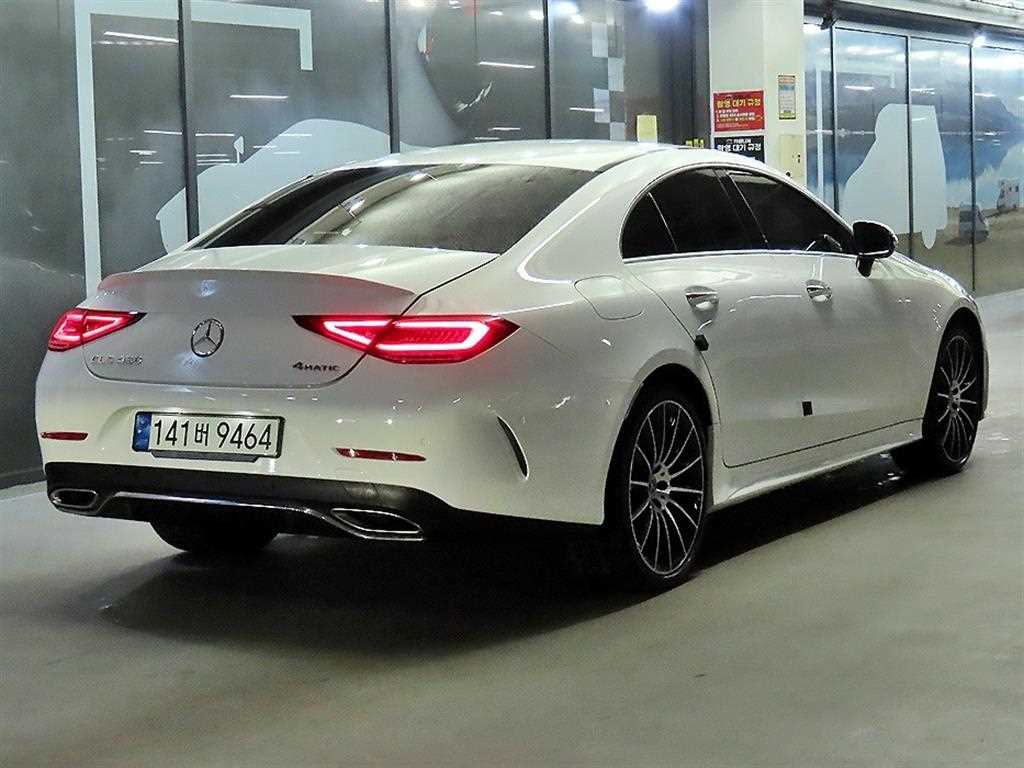Mercedes Benz CLS Class - Vista 3
